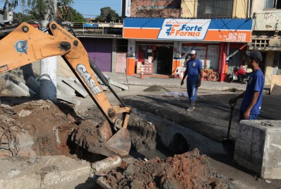 Gonçalenses continuam recebendo pavimentação em diversos bairros