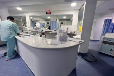 Hospital Universitário Reitor Hesio Cordeiro, em Cabo Frio, inaugura novos leitos de UTI