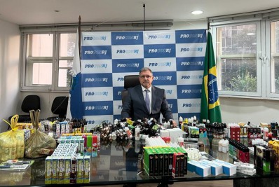 Procon-Rj autua 7 estabelecimentos que vendiam cigarro eletrônico no Rio