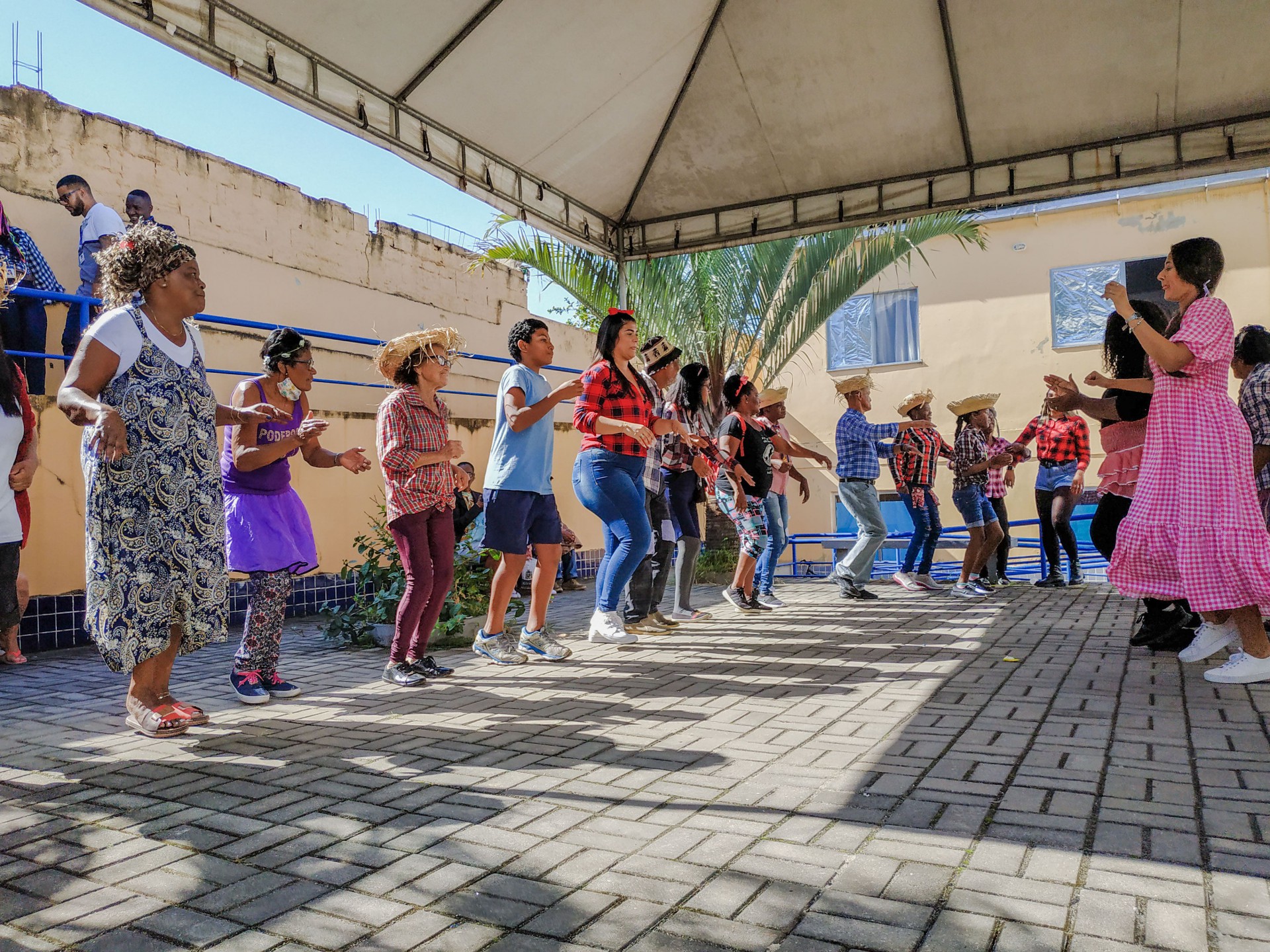 Festa junina anima Centro de Longevidade em Mesquita - LUAN MACIEL