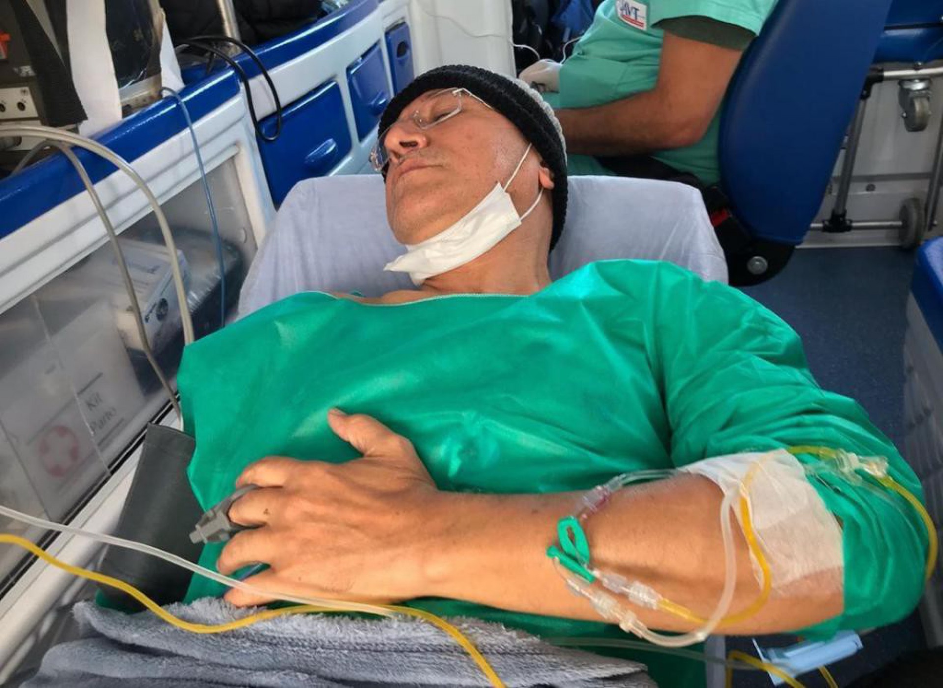 Sérgio sofreu o AVC na última segunda-feira (27) e foi internado - Reprodução/Redes Sociais 