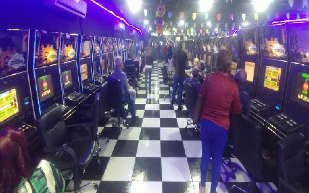 Bingo clandestino &eacute; fechado pela Pol&iacute;cia Civil na Barra da Tijuca