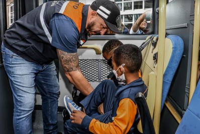 Itaboraí ganha novos ônibus para ampliar frota escolar
