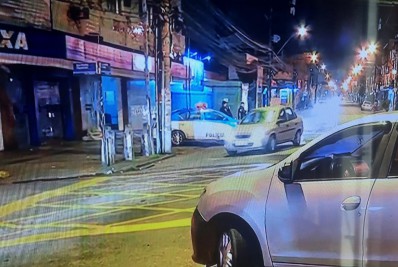 Bandidos explodem banco no bairro Paraíso 