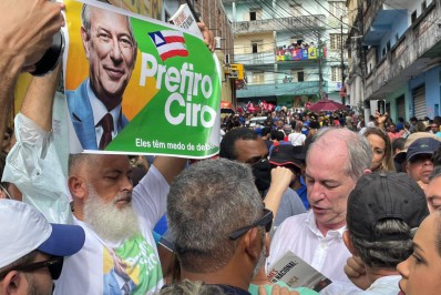Em Salvador, Ciro cobra do STF posição firme contra PEC dos 'Benefícios'