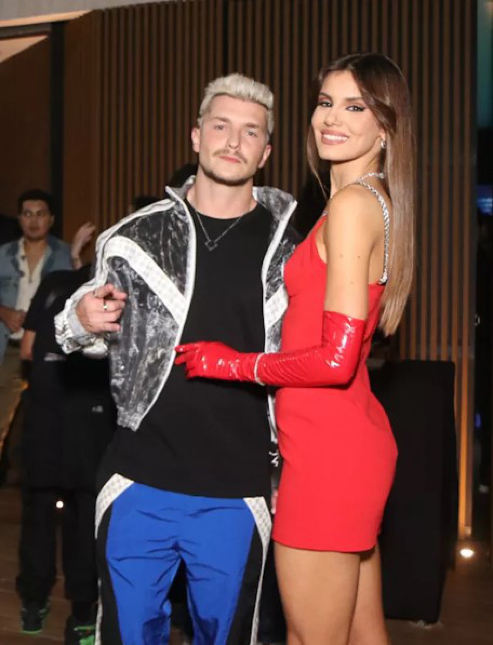 Camila Queiroz e Klebber Toledo - Thyago Andrade/Brazil News