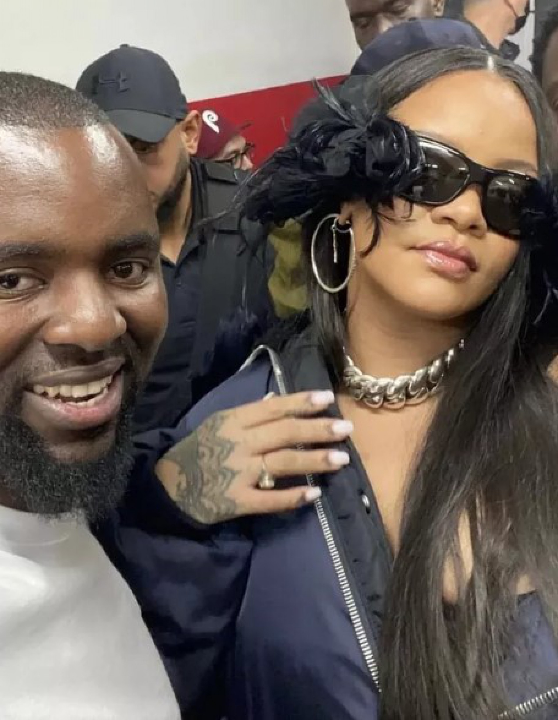 Rihanna é vista em Londres - Reprodução/Instagram