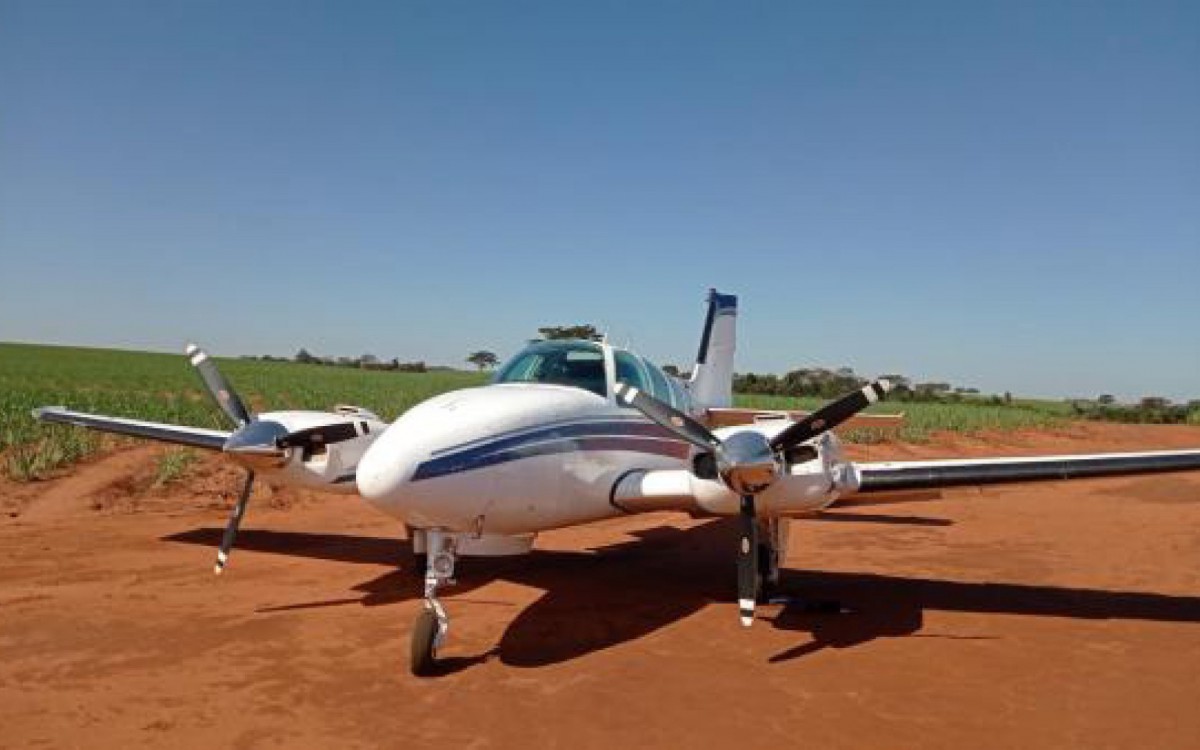 FAB intercepta no MS aeronave com 500 quilos de coca&iacute;na
