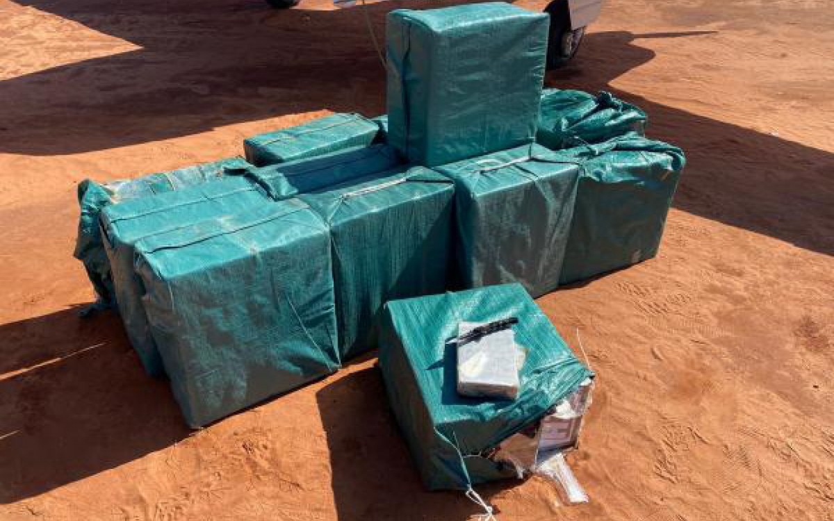 FAB intercepta no MS aeronave com 500 quilos de coca&iacute;na