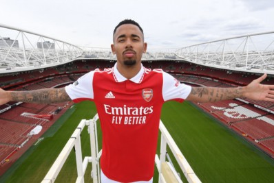 Arsenal oficializa contratação do atacante Gabriel Jesus