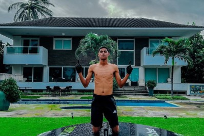 Luva de Pedreiro mostra nova mansão e alfineta ex-empresário: 'Ninguém vai me calar'