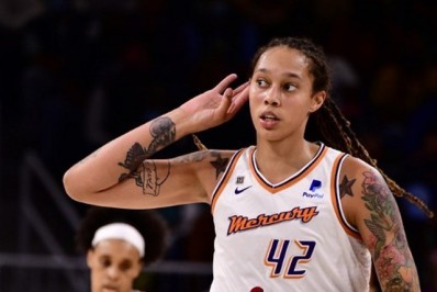 Rússia aceita negociar troca de prisioneiros após sentença de jogadora americana de basquete