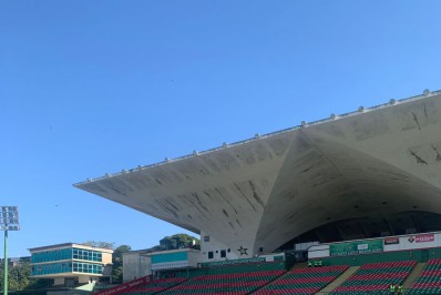 Perólas Negras perde de virada para a Portuguesa