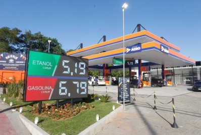 Procon faz fiscalização em postos de combustíveis no Rio