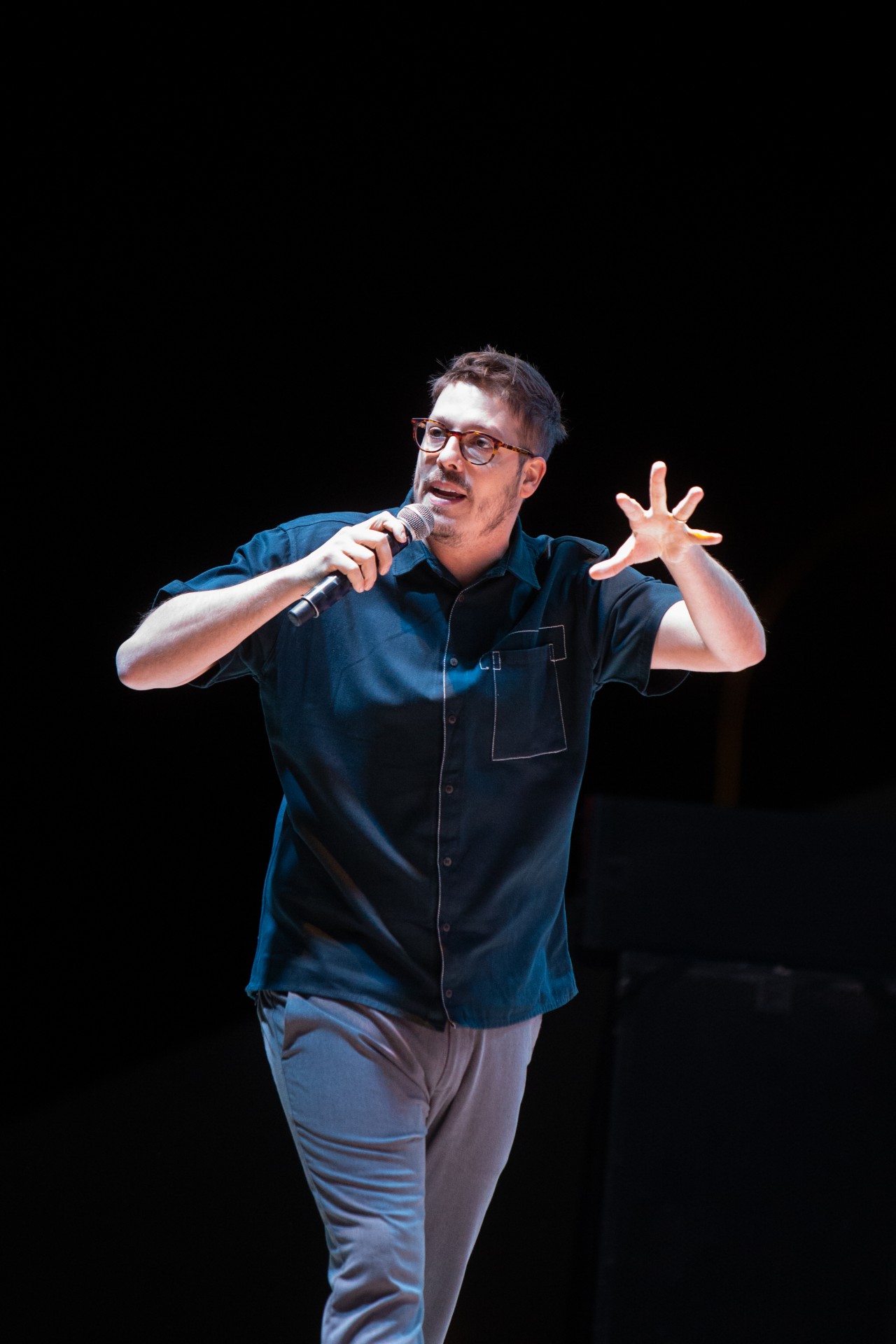 F&aacute;bio Porchat estreia novo espet&aacute;culo de stand-up no Rio - Divulga&ccedil;&atilde;o/Rayssa Coe