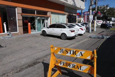 Suspeito é morto durante tentativa de assalto a clientes de agência bancária em São João de Meriti