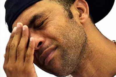 Ex-jogador Leandro Euzébio e esposa sofrem sequestro relâmpago em Cabo Frio