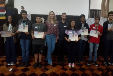 Professor e alunos de Rio das Ostras são premiados em Olimpíada de Matemática