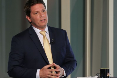 Mario Frias é internado após infarto