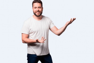 Apresentador e humorista faz novo show no Theatro Municipal