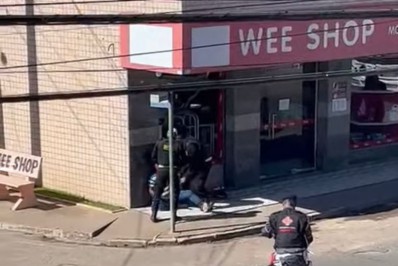 Vídeo: motoqueiro denuncia ação truculenta de policiais em São Francisco de Itabapoana