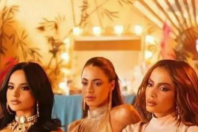 TINI lança música com Anitta e Becky G