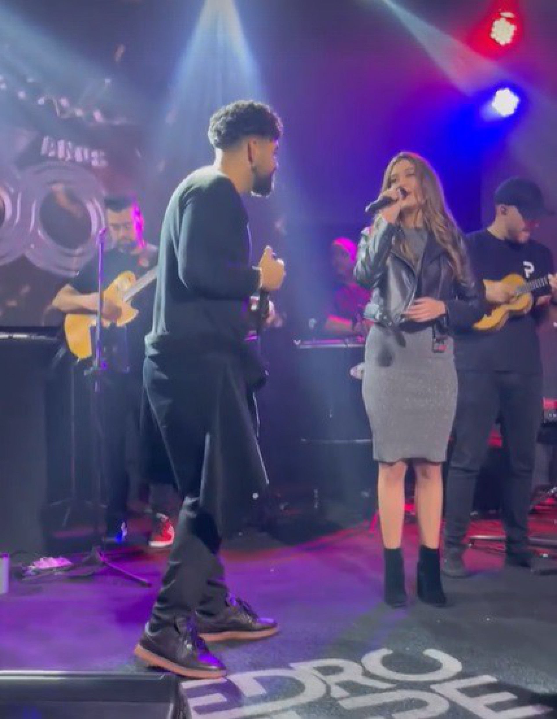 Bia Bonemer canta na festa de aniversário de Dilsinho - Reprodução do Instagram