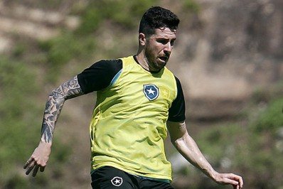 Botafogo terá reforços importantes contra o América-MG; veja os relacionados