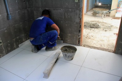 Mais cinco unidades de saúde recebem obras de adequação