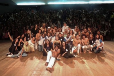 MultiArte comemora 18 anos com ações culturais em praça de Caxias