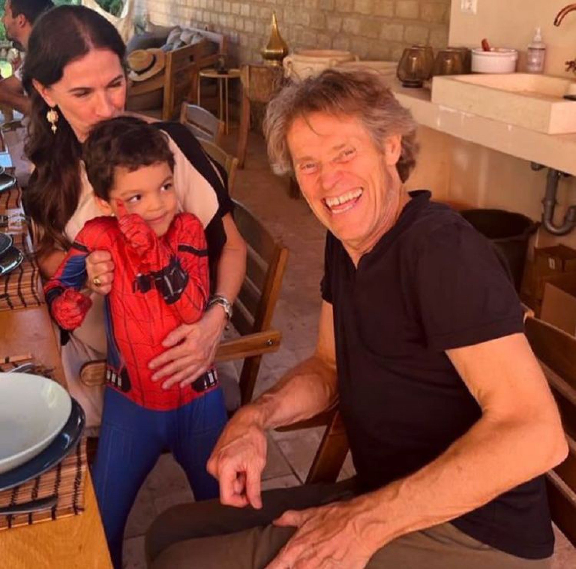 Gilberto Gil e família recebem visita de Willem Dafoe durante viagem na Europa - Reprodução/Instagram