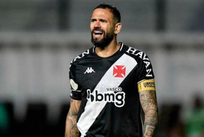 Ex-zagueiro do Vasco provoca Flamengo antes da decisão contra Corinthians na Libertadores