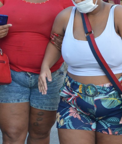 Vítima faz denúncia contra médico anestesista Giovanni Quintella Bezerra na 64ª DP (São João de Meriti) - Sandro Vox/ Agência O DIA