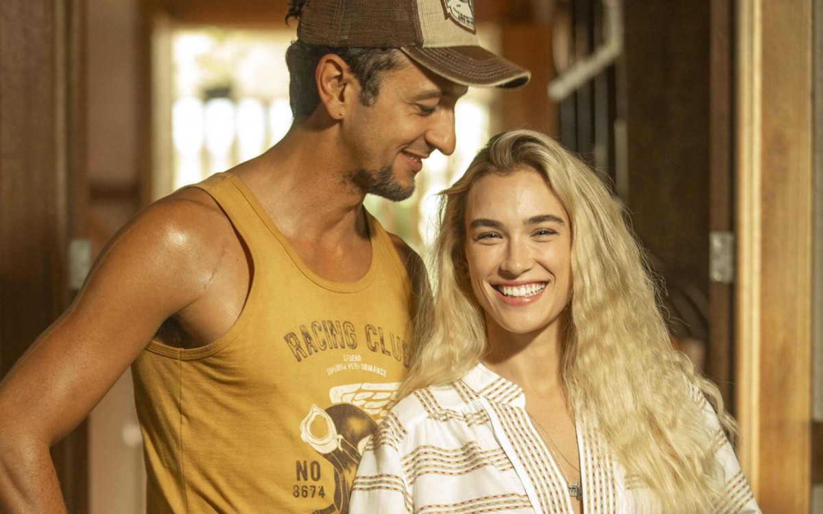 Marcela Fetter estreia em &lsquo;Pantanal&rsquo; como par rom&acirc;ntico de Irandhir Santos
