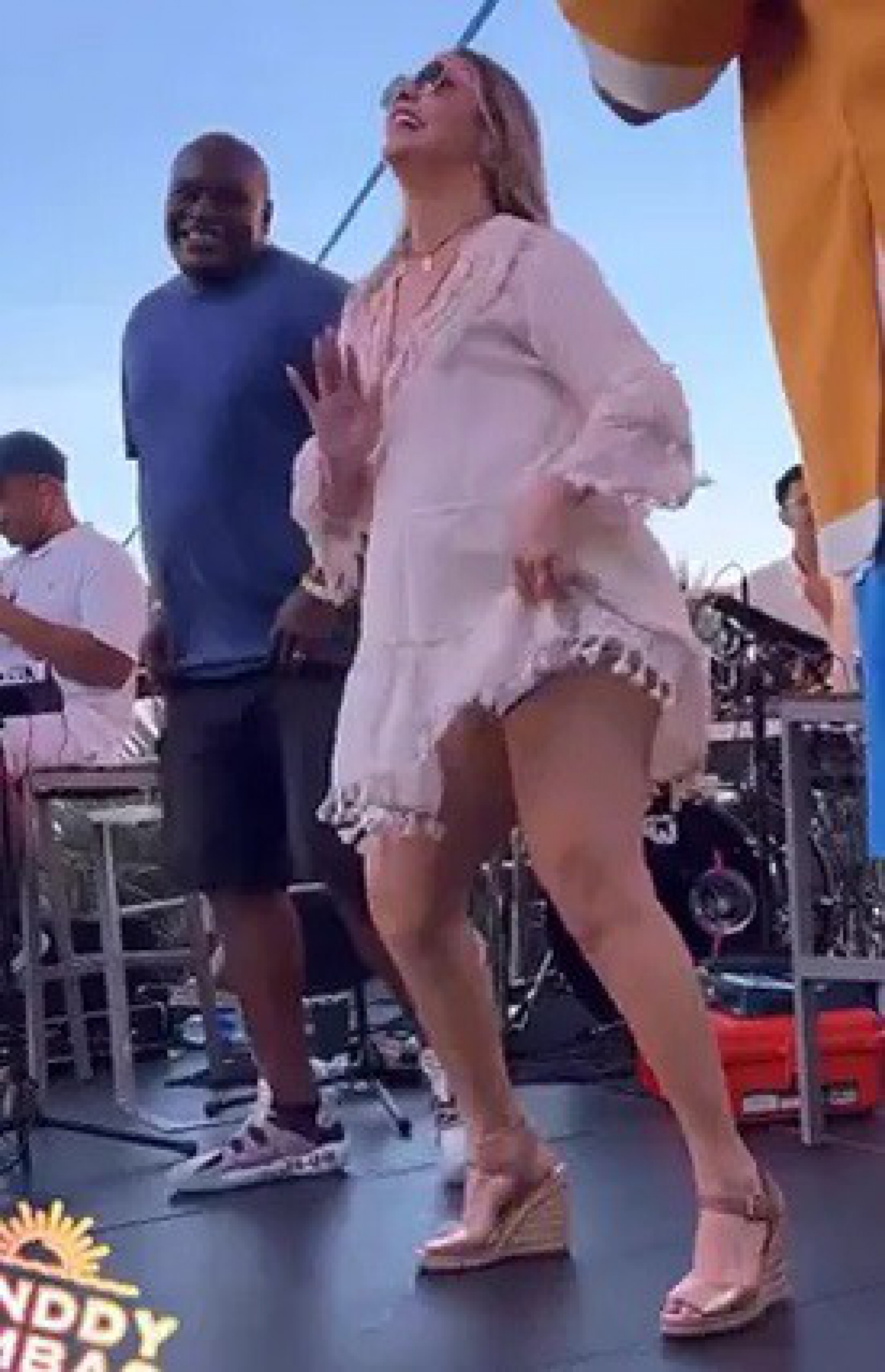 Carla Perez e Jacaré dançam juntinhos  - Reprodução do Instagram