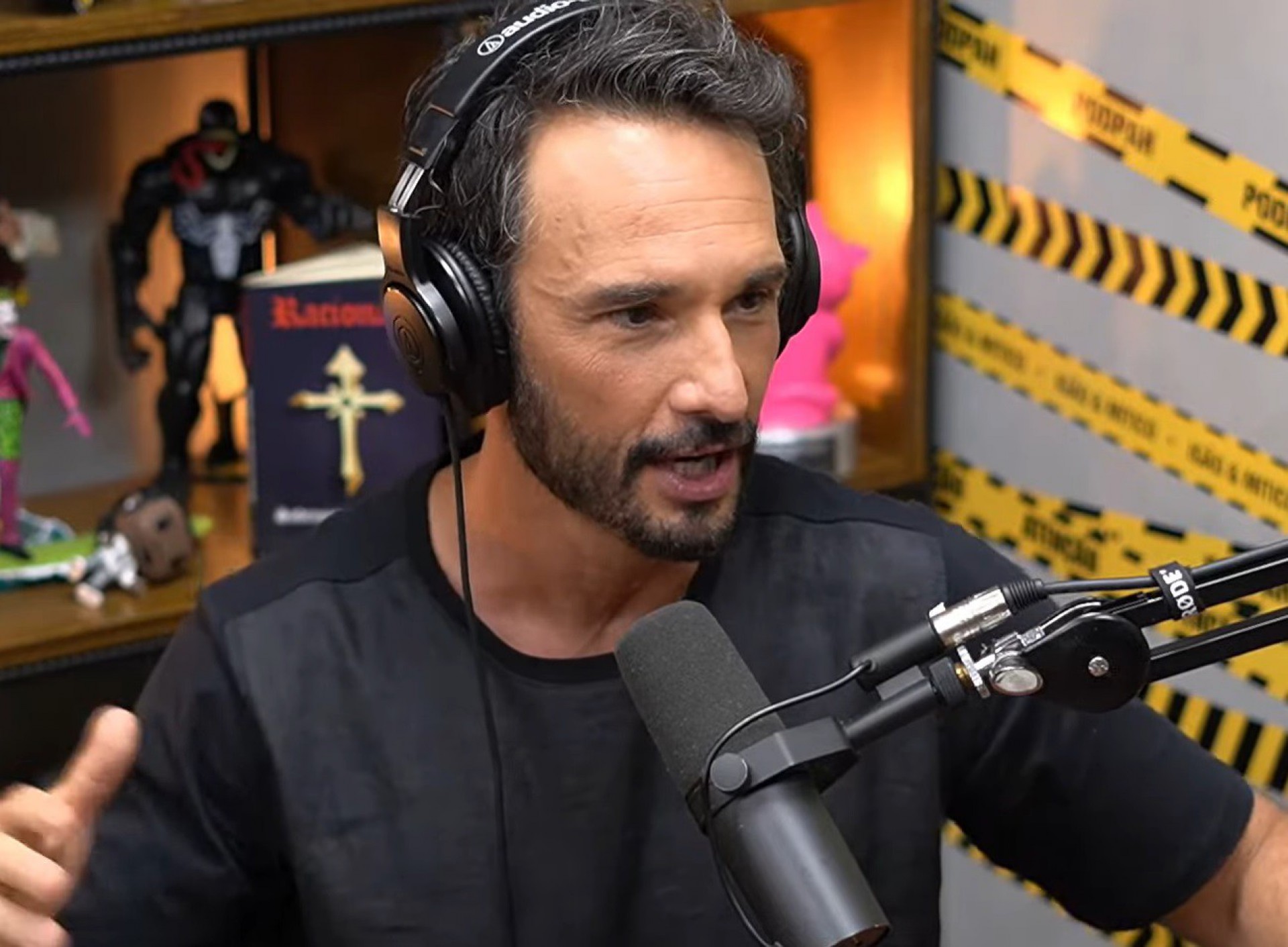 Rodrigo Santora relembra composição para personagem de '300' - Reprodução de vídeo