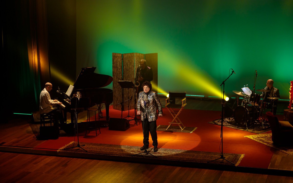 Com Diogo Vilela, 'Cauby, uma paixão' fica em cartaz no Rio até 31 de julho - Divulgação/Julia Lanari