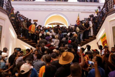 Sri Lanka declara estado de emergência após presidente fugir do país