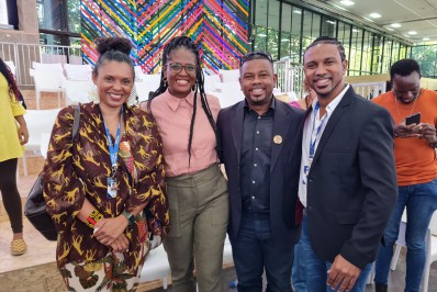 Secretaria de Educação e Cultura de Magé participa de debate racial na Bienal de SP