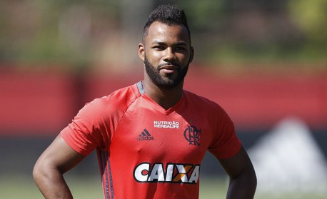 Fernandinho vestiu a camisa do Flamengo em 2016  - Divulgação/Flamengo