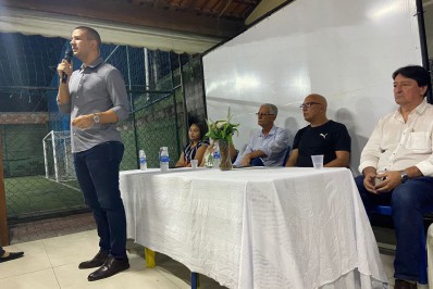 Filho do prefeito de São Gonçalo tem chuva de curtidas orientais