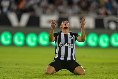 Botafogo abre negociações com clube europeu pelo empréstimo de Erison