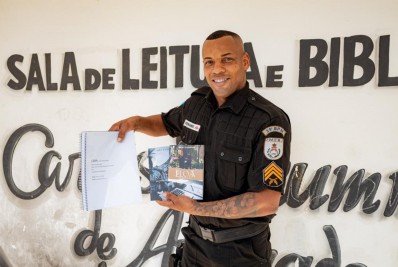 Policial escritor acredita que segurança pública começa na educação