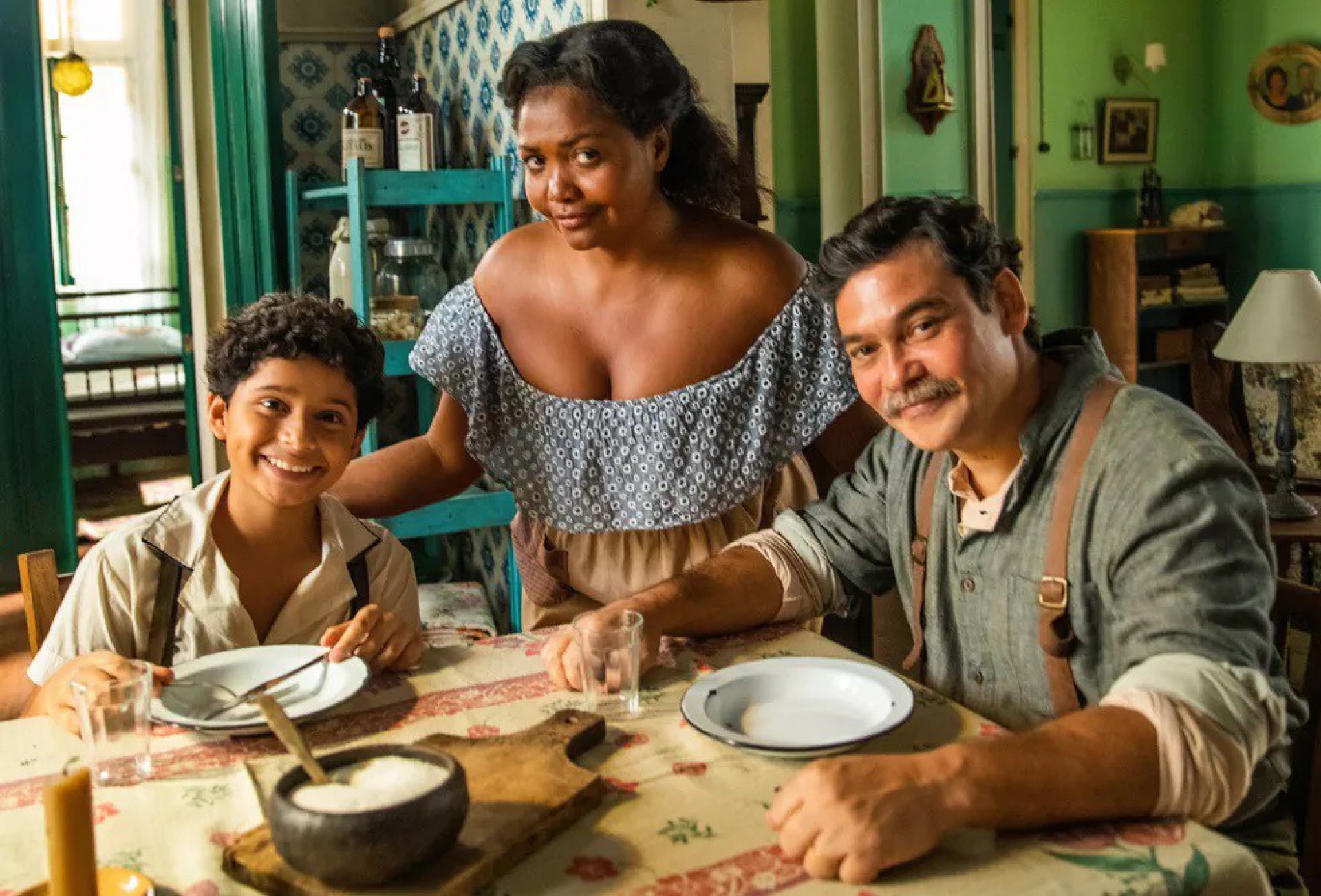 Cena da personagem Emília, interpretada por Gaby Amarantos em 'Além da Ilusão' - Reprodução / Globo