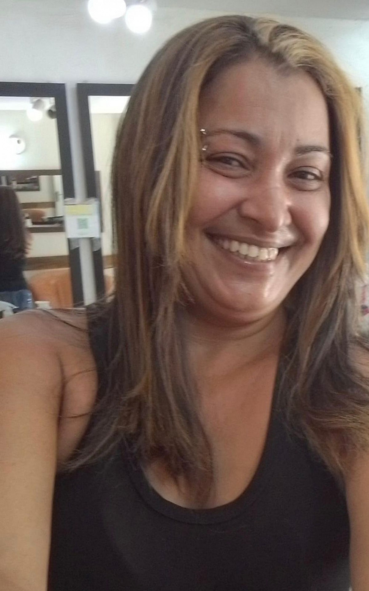 Dom&eacute;stica Elizabeth Lopes da Silva, de 42 anos, que foi encontrada morta nesta quinta-feira (14)