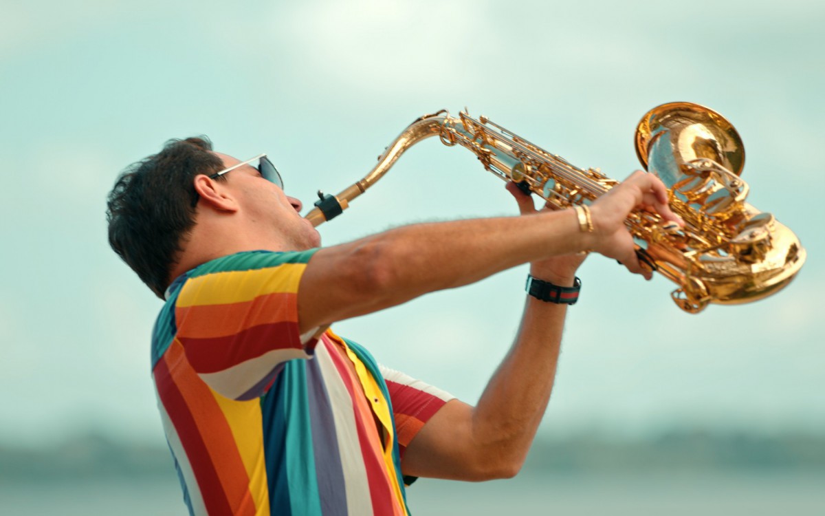 Gretchen lan&ccedil;a clipe do single 'F&ecirc;nix do Amor'