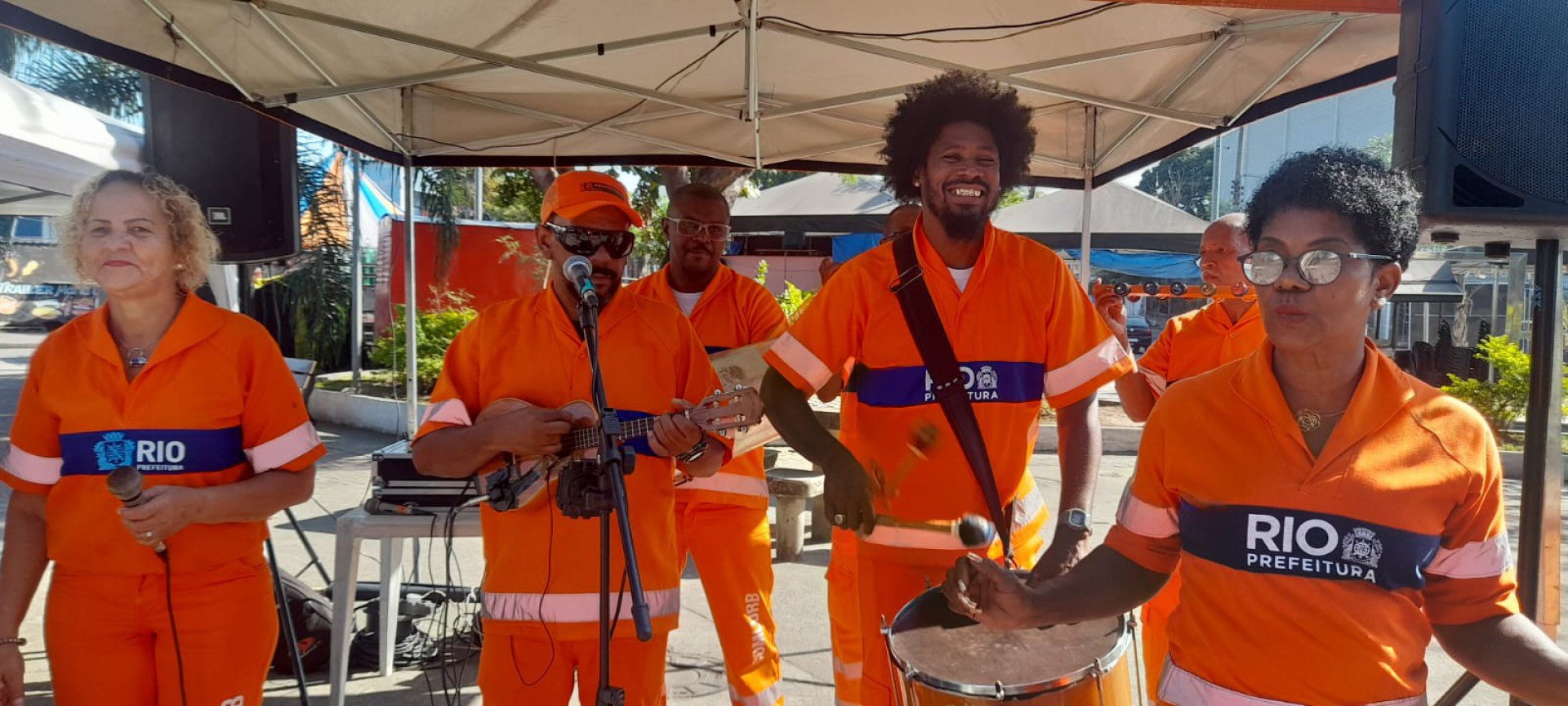 Apresentação do grupo Chegando de Surpresa - Divulgação