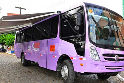 Prefeitura leva Ônibus Lilás para a Comunidade João Xavier