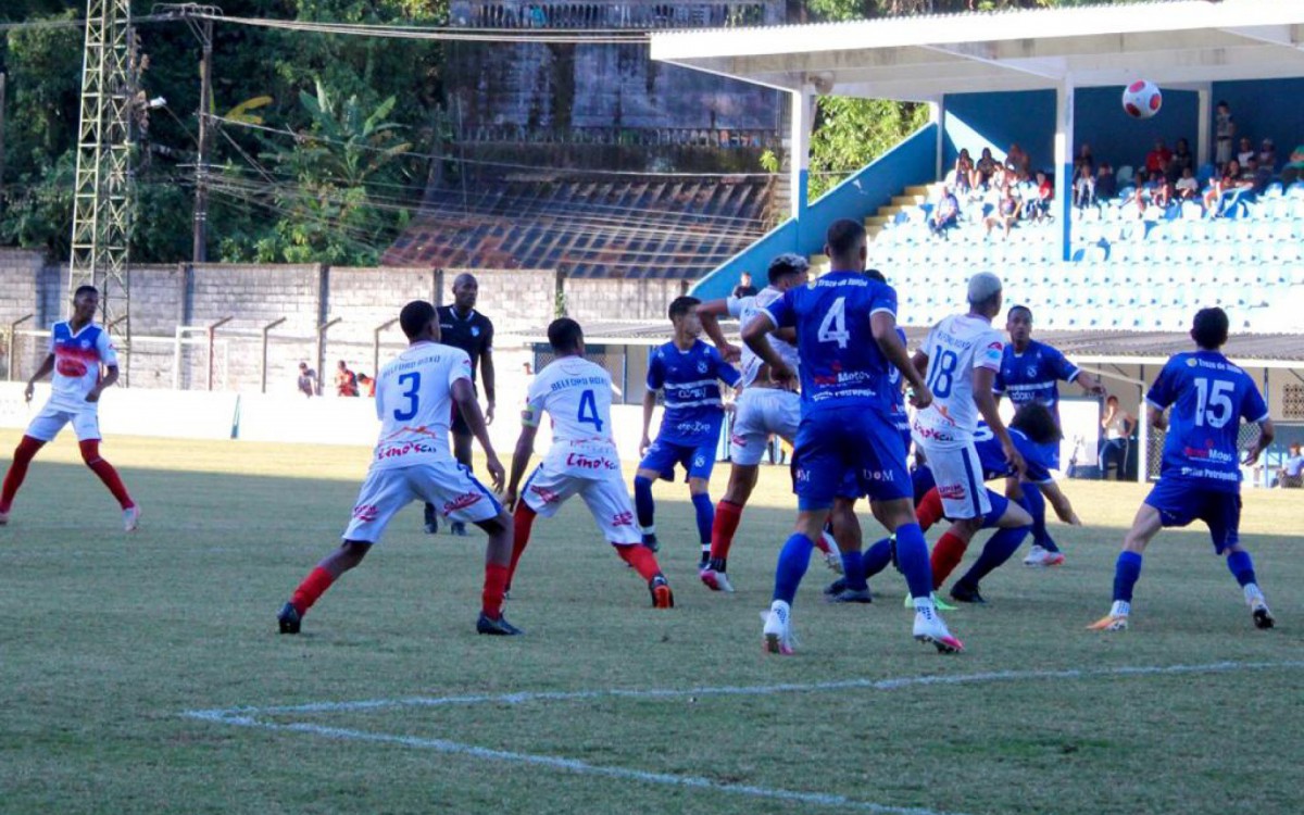 O SE Belford Roxo n&atilde;o teve dificuldades para derrotar o Vera Cruz em Petr&oacute;polis