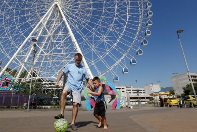 Cariocas e turistas aproveitam férias escolares para passeio em família 